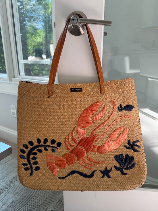 kate spade Handbags - kate spade Reyna Cape Cod Coral & Navy Handmade Straw Tote with Tan Handles